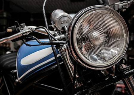 Motocicletas, cuatrimotos y motocarros